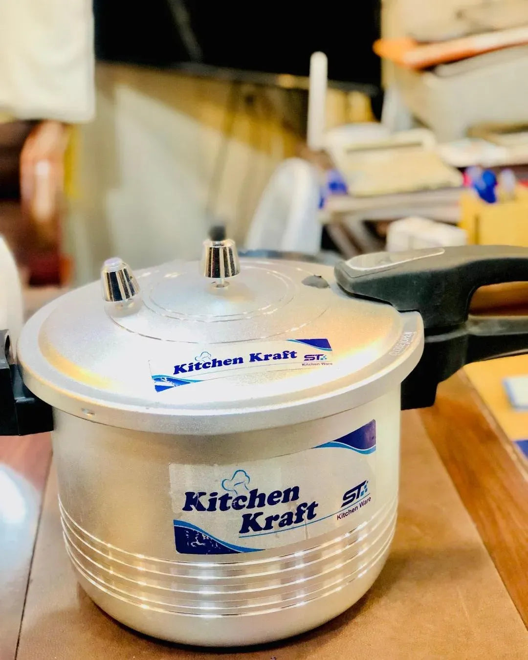 Kitchen Kraft 9-Liter Premium Pressure Cooker